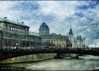 Parigi nevica