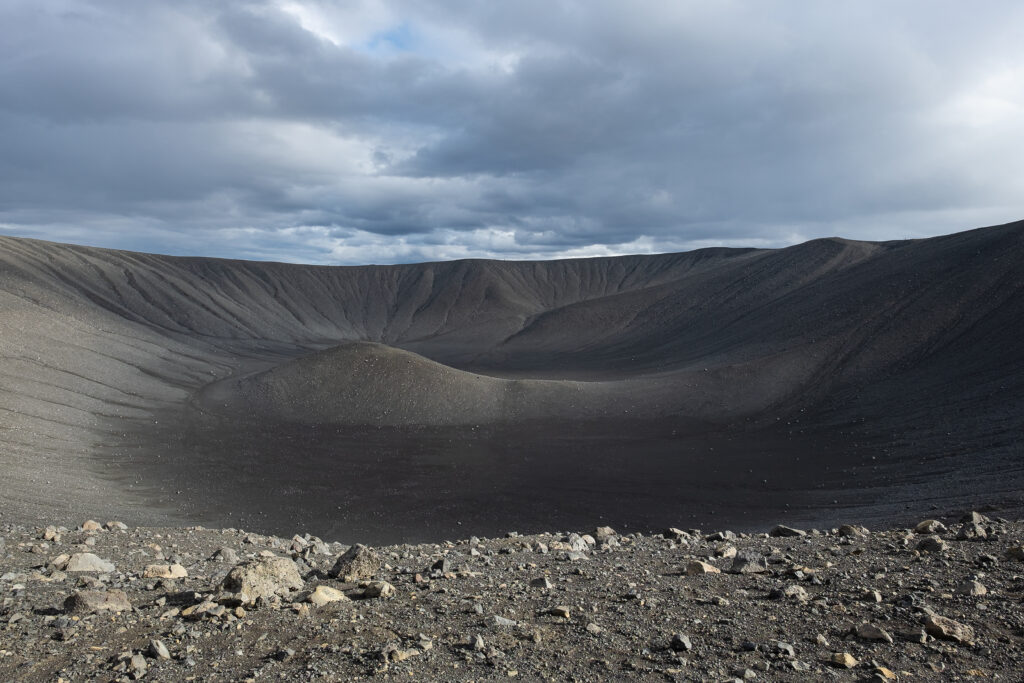 Hverfjall, il Cratere dalla Forma Perfetta